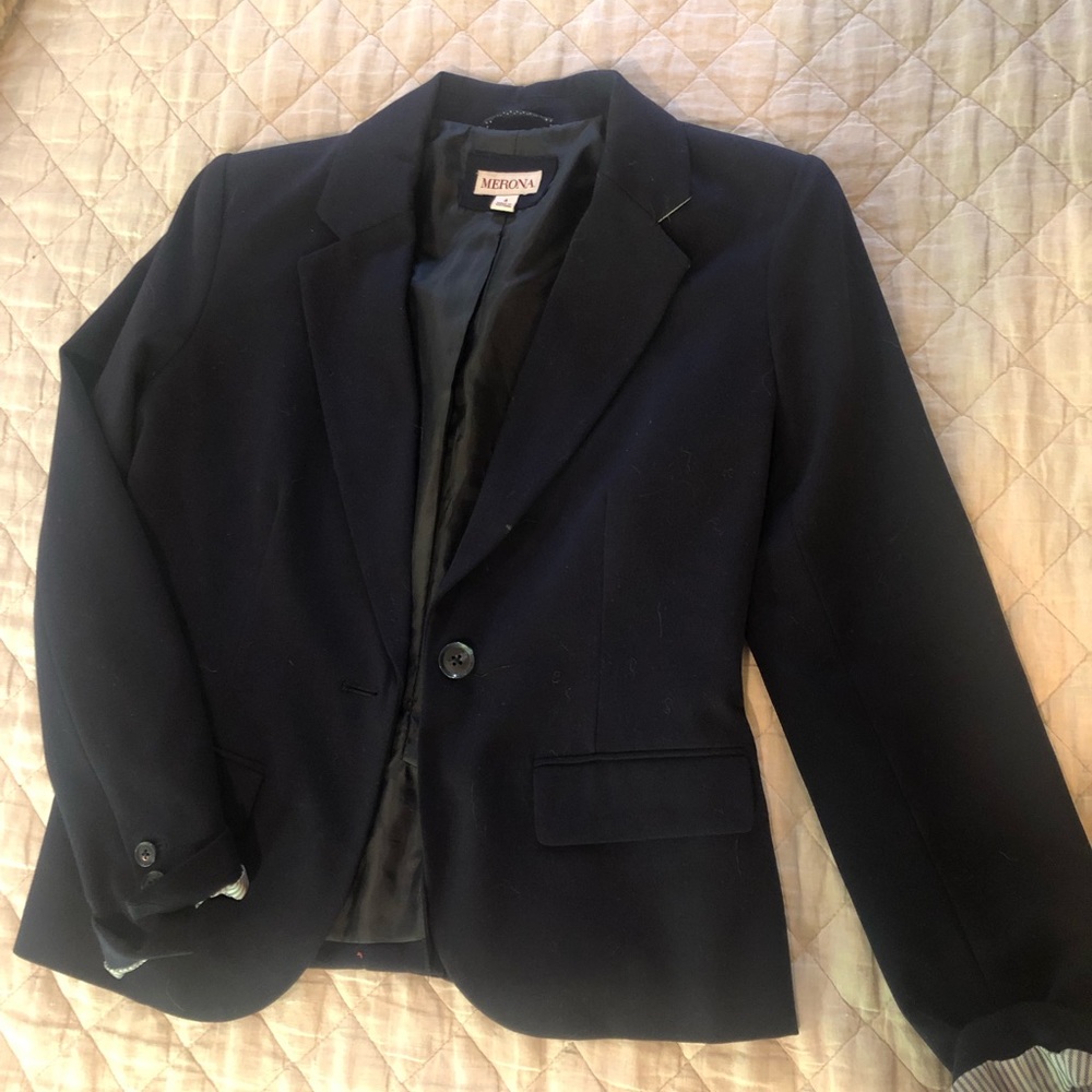 Merona- navy blue blazer. Size small.